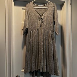 Size 1x torrid plush gray dress